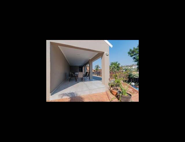 1 BEDROOM FLAT FOR SALE IN WILLARD BEACH